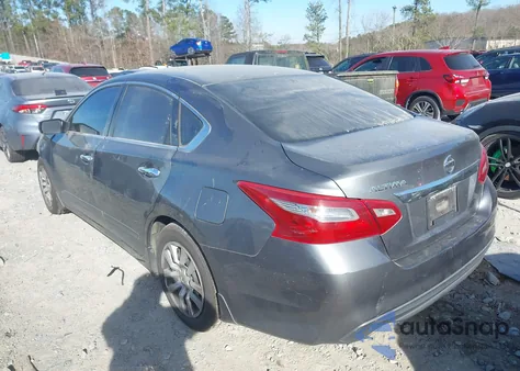 2018 Nissan Altima 2.5 S z USA, uszkodzony, nr VIN 1N4AL3APXJC238226
